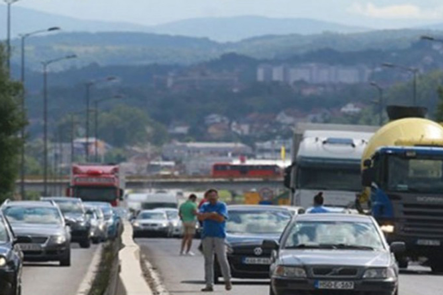 ZBOG UDESA OBUSTAVLJEN SAOBRAĆAJ NA PUTU BANJALUKA-KLAŠNICE