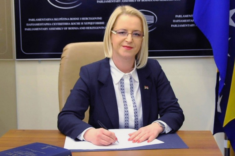 JEDNOGLASNO PONOVLJEN STAV stranaka iz Republike Srpske