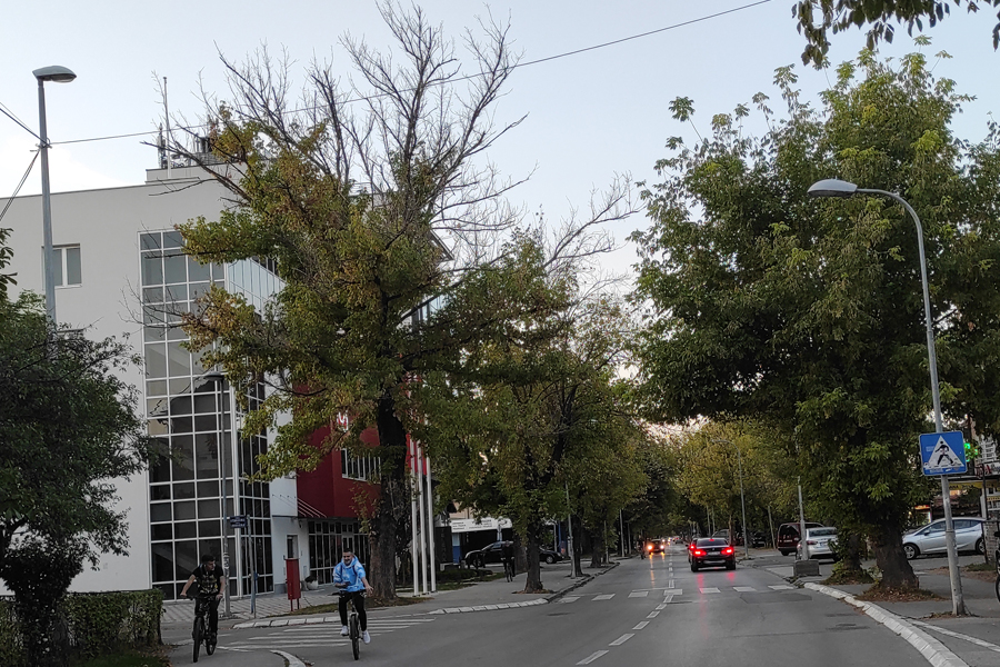 STANJE NA PUTEVIMA Radovi preusmjeravaju saobraćaj