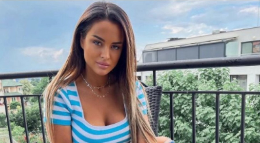 TIJANA EM UHAPŠENA U AMERICI! Pjevačica otkrila detalje privođenja i priznala da je njena veza sa poznatim pjevačem u krizi!