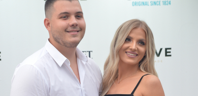 POMIRILI SE VIKTOR I SANDRA! Ovaj potez mladog Živojinovića jasno stavio do znanja šta misli o miješanju svoje majke u njegovu vezu!