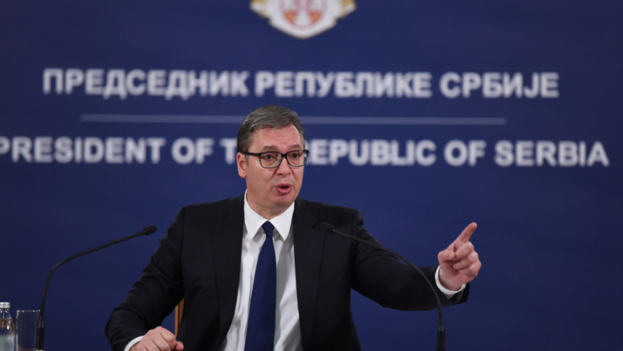 VUČIĆ DAO ALBANCIMA ROK Ako neće NATO, ja vam sada kažem: Neće biti novih pogroma Srba!