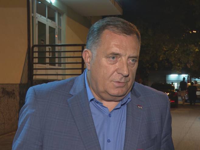 DODIK: U Sarajevu ne bih mogao da okupim toliko Srba jer ih tamo nema