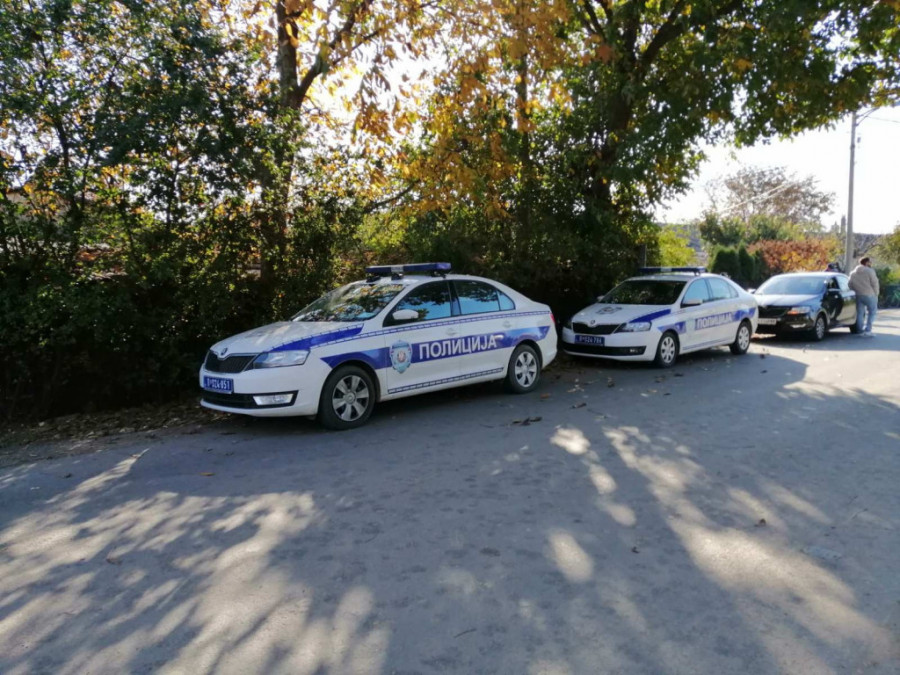 UHAPŠEN VOZAČ KOMBIJA KOJI SE PREVRNUO KOD PIROTA: Slupao vozilo dok je bježao, poginule dvije osobe, 20 povrijeđenih! (FOTO)