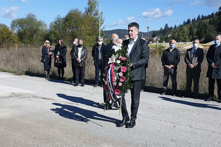 NA PALAMA SLUŽEN POMEN: 28 radnika fabrike "Famos" poginuli kao borci VRS