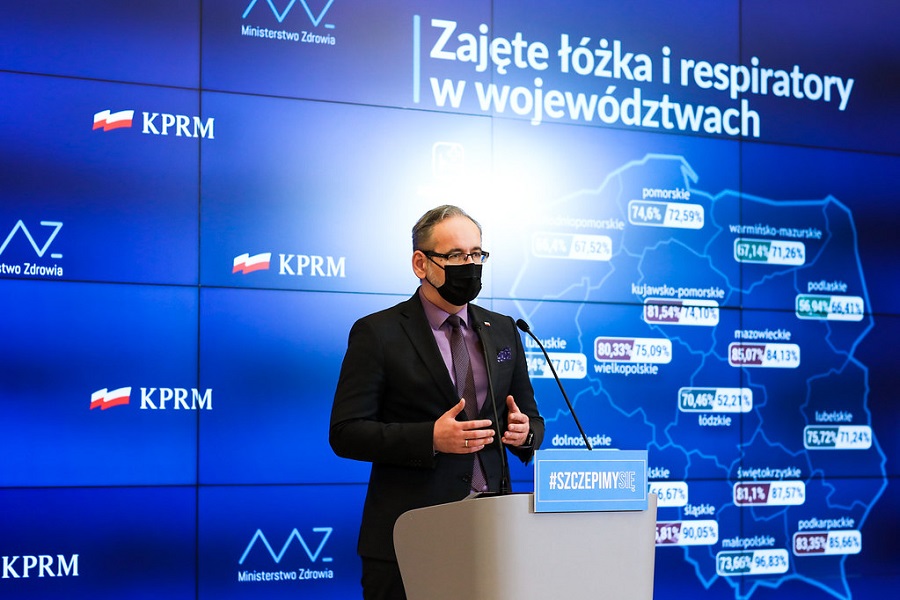 POLJSKA PRED NOVIM LOKDAUNOM? Vraćaju se sve RESTRIKTIVNE mjere!