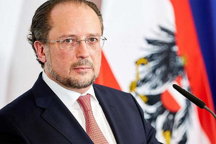 AUSTRIJA DOBILA NOVOG KANCELARA Šalenberg položio zakletvu