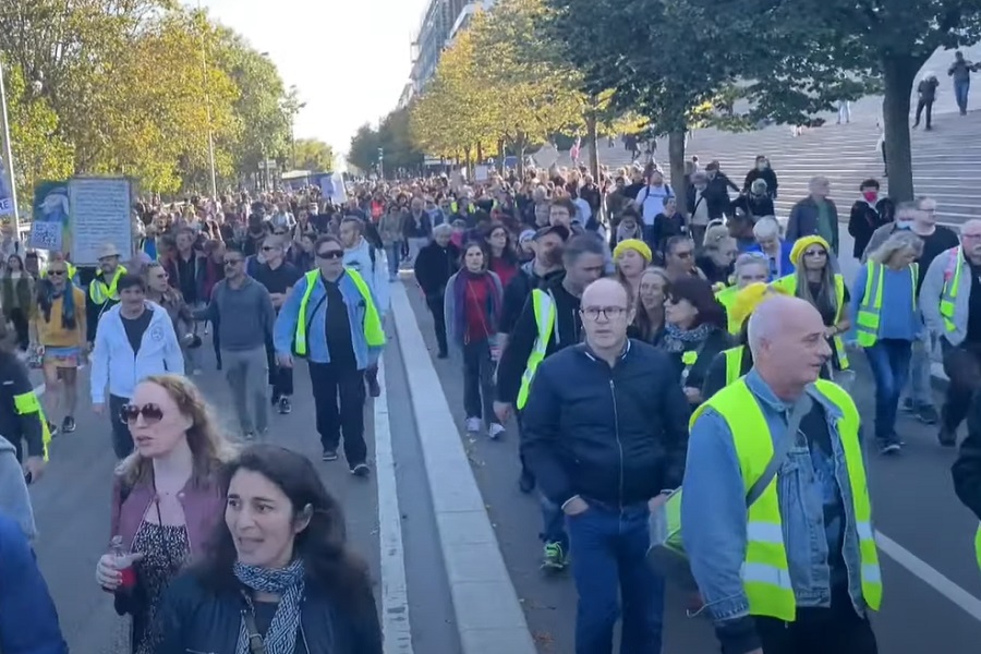 PROTESTI ŠIROM FRANCUSKE zbog novih pravila u državi!