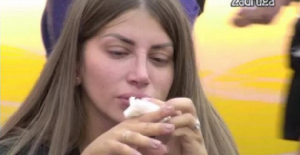 NAKON BRUTALNE SVAĐE SA FILIPOM Dalila završila u suzama, jadala se Anđeli!