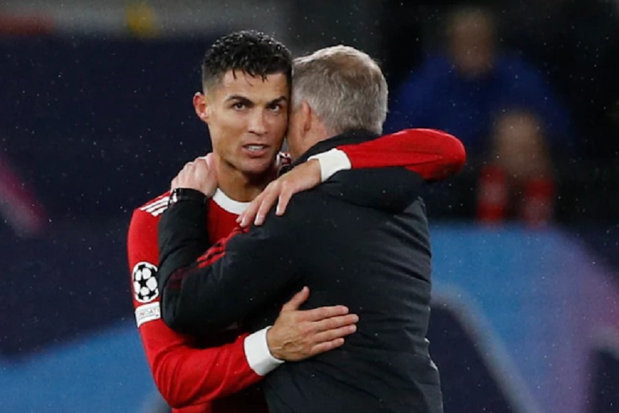 "MEDENI MJESEC" GOTOV! Navijači udarili po Ronaldu i Solskjeru!