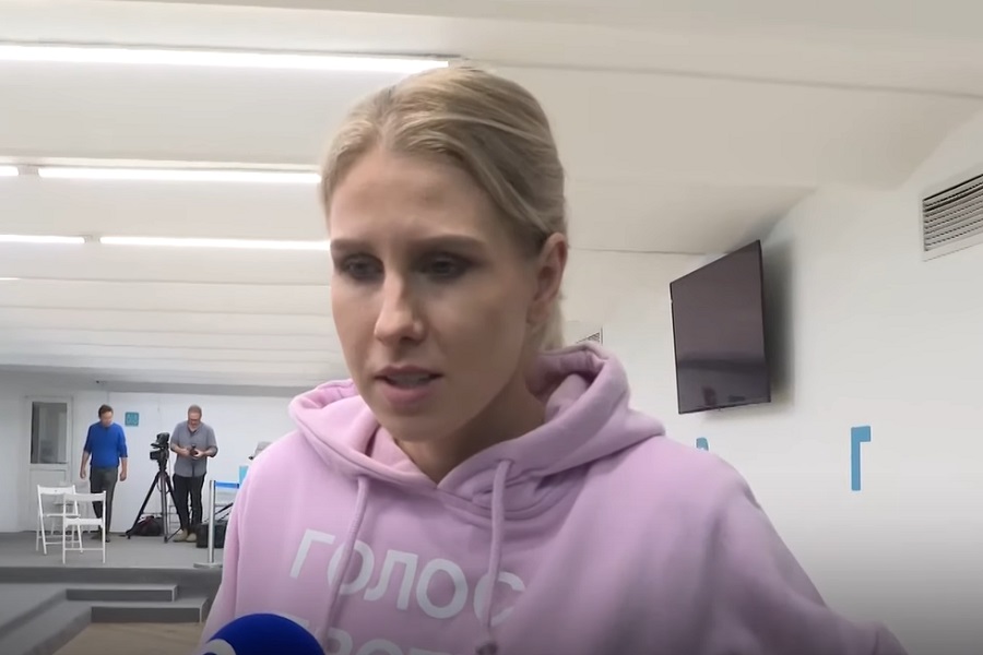 RUSKA POLITIČARKA u bjekstvu nakon objavljivanja potjernice!