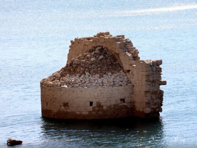ZIDINE STAROG SRPSKOG MANASTIRA izronile kod Knina (FOTO)