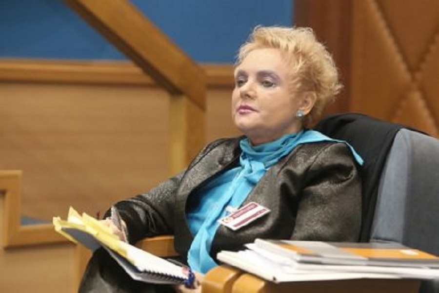 SLIJEPČEVIĆEVA SEBI DALA PLATU premijera i naknadu od 250 KM po sjednici Komisije