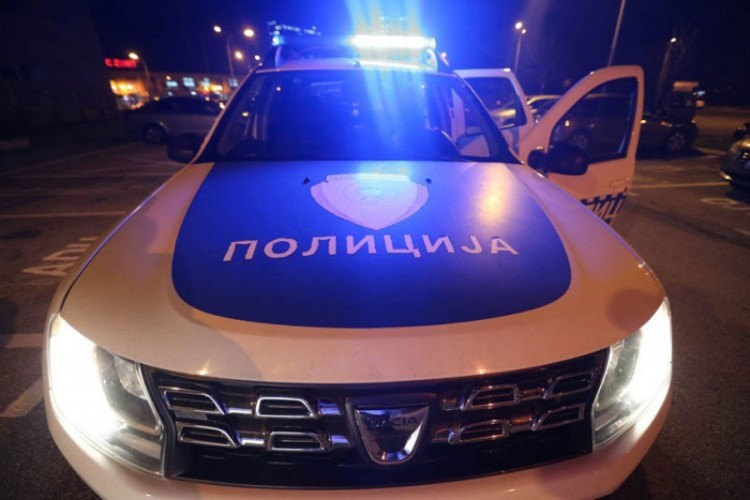 POŽAR U DOBOJU Noćas "planuo" audi