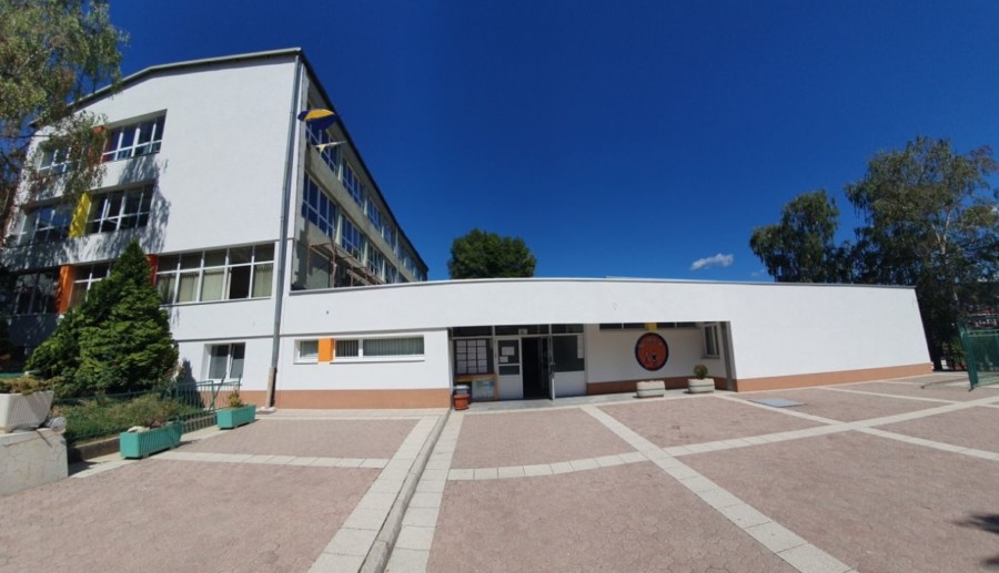 TRAGEDIJA U SARAJEVU: Preminuo učenik Osnovne škole