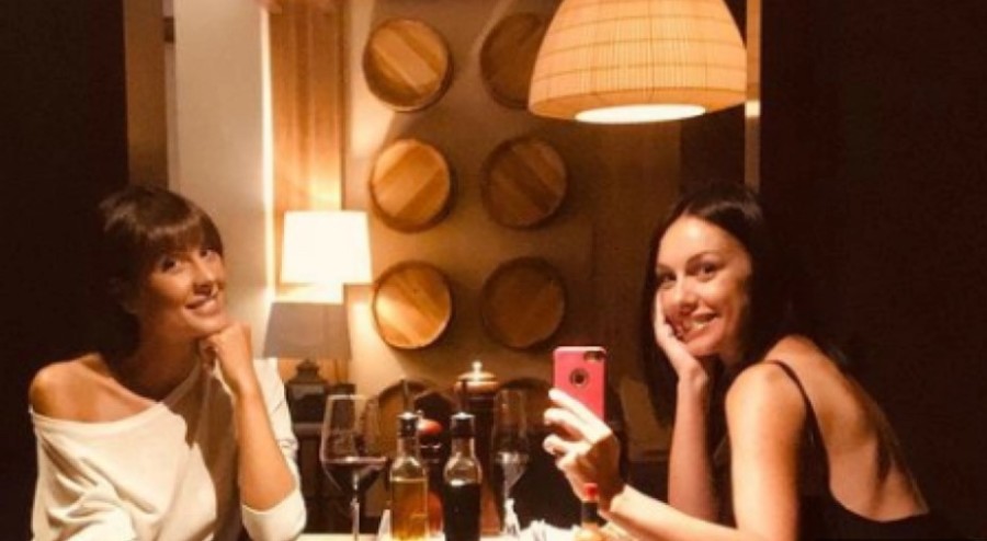 SLOBODA I DRAGANA MIĆALOVIĆ U SUZAMA Sestre plakale u sred restorana, evo šta je povod!