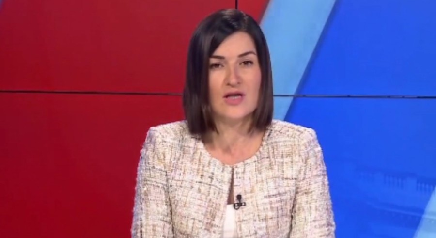 GNUSNO, NAPAD NA SOPSTVENI NAROD Jelena Obućina Srbe sa Kosova i Metohije poredi sa kerovima! (VIDEO)