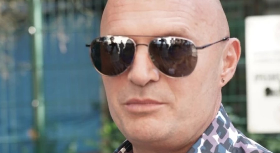 ŠOKANTNA ŽIVOTNA PRIČA Mili po prvi put progovorio o svojoj prošlosti, ovo niste znali o njemu!