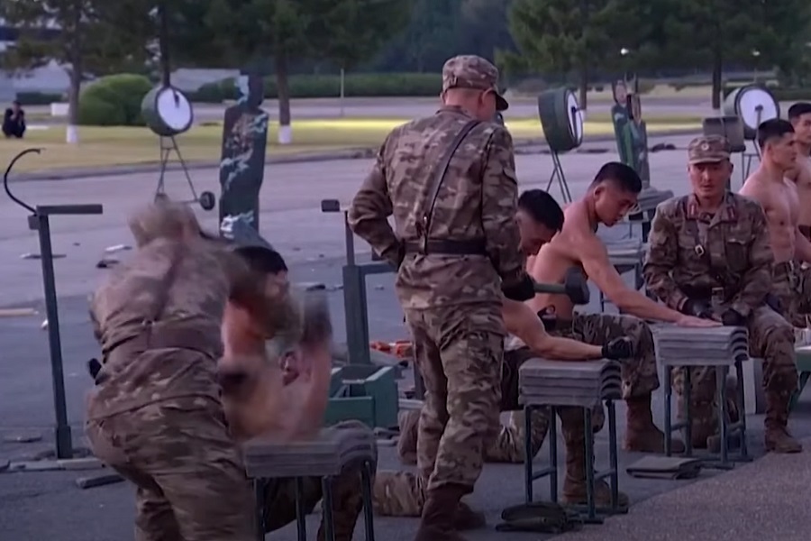 BRUTALAN PRIKAZ SILE od strane Sjeverne Koreje! (VIDEO)
