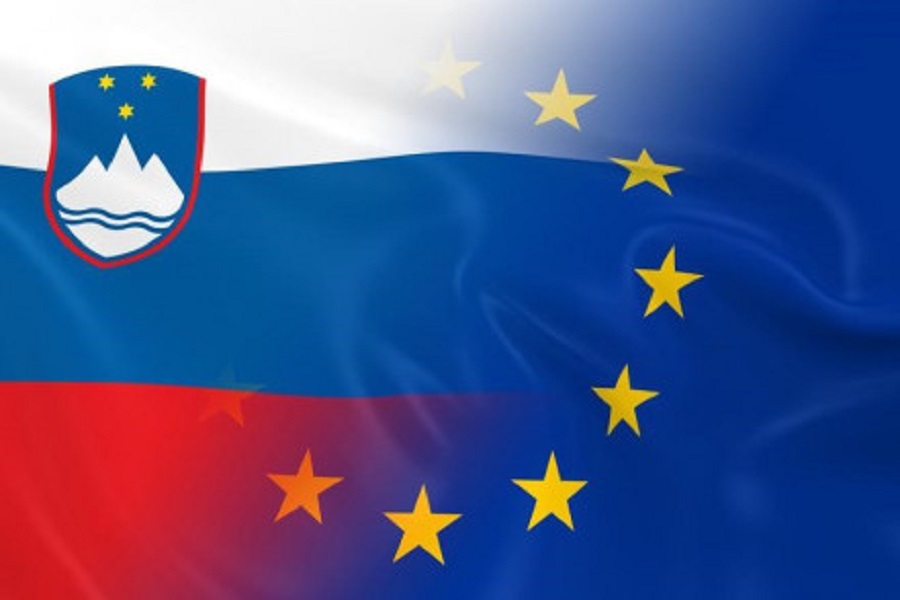 ZEMLJE EVROPSKE UNIJE traže rješenje za odnos sa velesilama!