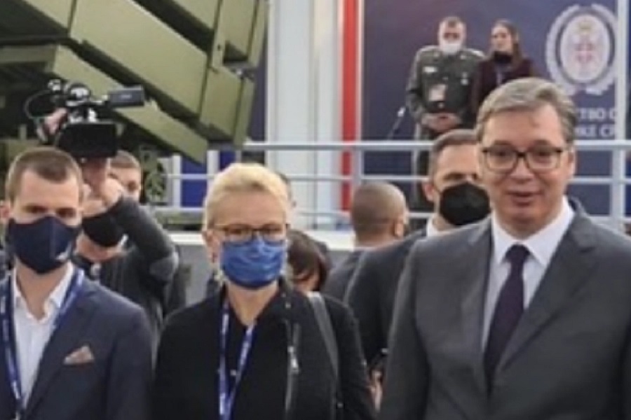 POJAVILA SE SUPRUGA LAZANSKOG! Veoma zahvalna na divnom gestu države Srbije u čast preminulog ambasadora!