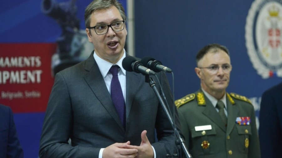 VUČIĆ SE OBRAĆA NACIJI Da li je vrijeme za povratak srpske vojske na Kosovo i Metohiju?!