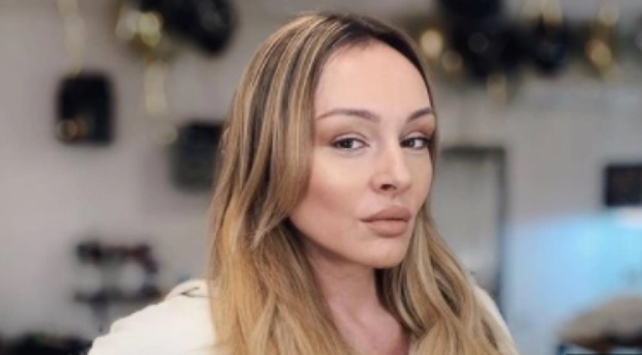 ANABELA OTVORILA DUŠU Pjevačica otkrila kako se snalazi u ulozi bake i u kakvim je odnosima sa Markom Miljkovićem!