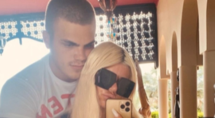 TONI POBJESNIO ZBOG NOVOG DEČKA DARE BUBAMARE Kad je čuo da je u vezi, tek sad hoće da je vrati, a evo šta ona misli o svemu!