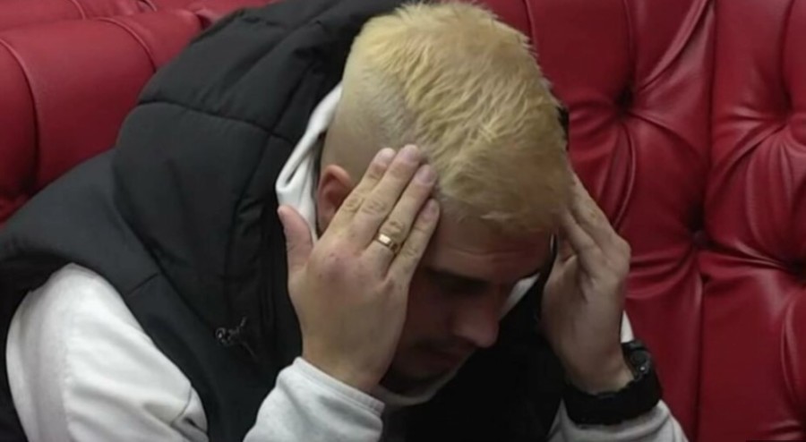 DEJAN POBJEGAO! Izjurio iz Bele kuće, sve vrijeme plače zbog Dalile i Cara