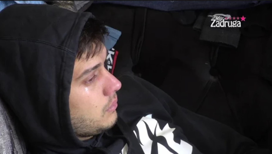 DEJAN SKOČIO NA MILJANU, OBEZBJEĐENJE GA IZVLAČILO NAPOLJE Kulićeva spomenula djecu Dalili i njemu, on polupao sve!