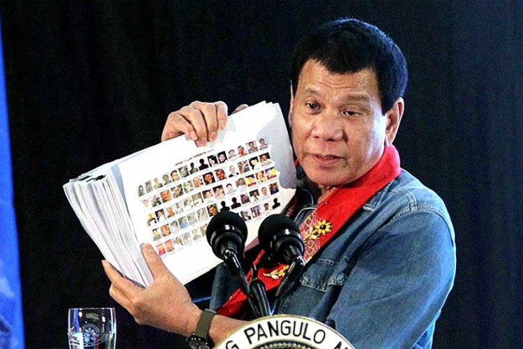 DUTERTE: PREUZIMAM ODGOVORNOST, ali mi neće suditi u Hagu