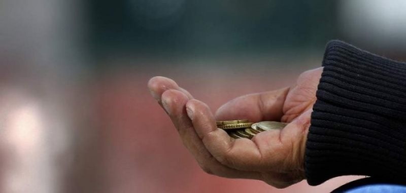OSOBU SA INVALIDITETOM sedam godina tjerali da prosjači za njih