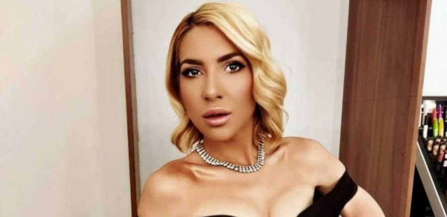 U OVOJ POZI JE NIKADA NISTE VIDJELI Jovana Jeremić raširila noge i raspametila pratioce svojim utegnutim izdanjem u teretani! (FOTO)