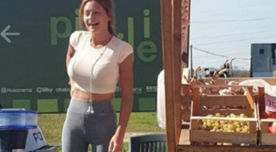 NEKADA JE PRODAVALA MANDARINE Kristina danas zarađuje od prodaje intimnih fotografija