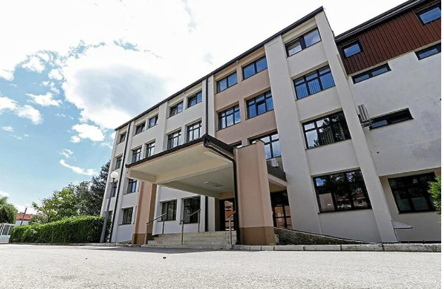 KANTONALNA BOLNICA U LIVNU NEMA SREDSTAVA ZA LIJEČENJE Obustavljen hladni program