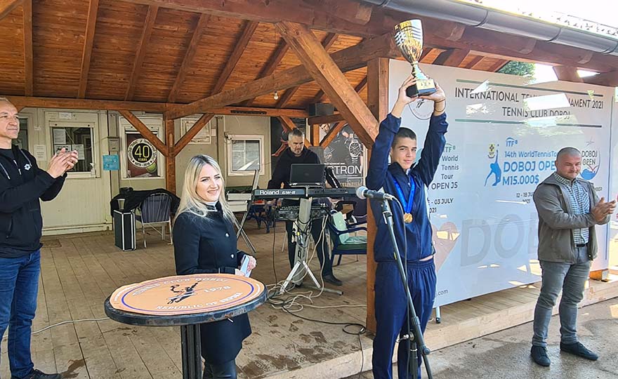 DOBOJLIJE DOČEKALE MARKA MAKSIMOVIĆA, pobjednika mastersa u Monte Karlu!
