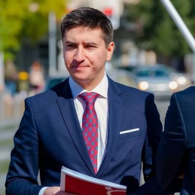 "Slobodna" Crna Gora dobila još jednu POLITIČKU STRANKU