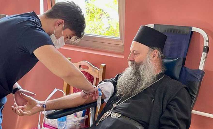 PONOVO ODUŠEVIO JAVNOST! Patrijarh Porfirije dao krv