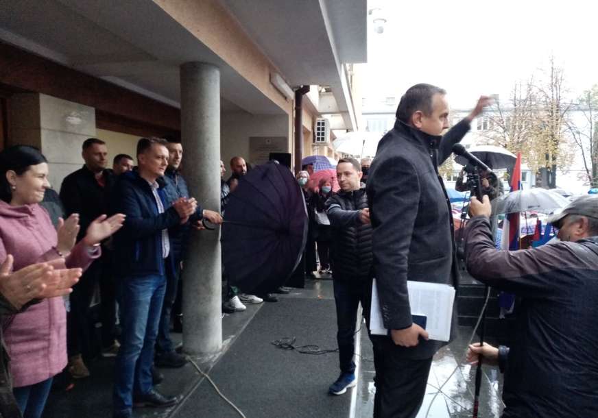 IPAK IZBORI U PRIJEDORU Pavlović traži da se svi regrutuju