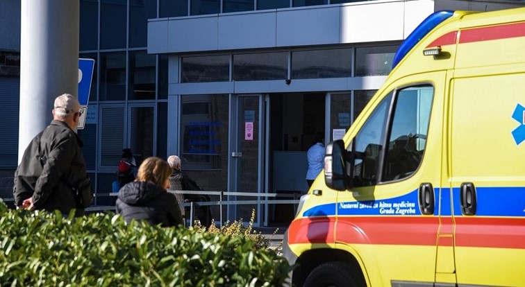 ZBOG BRUTALNOG NAPADA NA REBRU uhapšena tri mladića, za dvojicom se traga