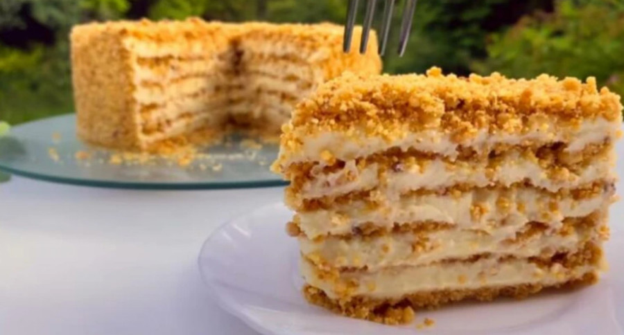 FANTASTIČNA SLADOLED TORTA: Uopšte se ne peče, prava harmonija ukusa!
