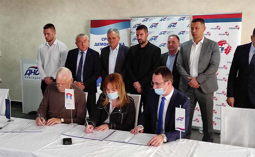 POTPISAN KOALICIONI SPORAZUM OPOZICIJE u Prijedoru, Nešić se jedini pojavio od lidera