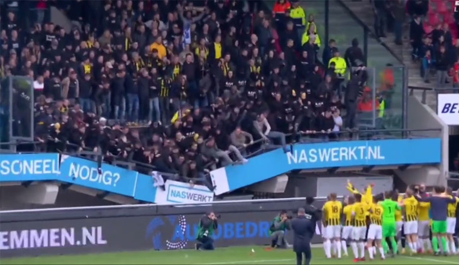 HAOS U HOLANDIJI Tribina puna navijača pukla na pola