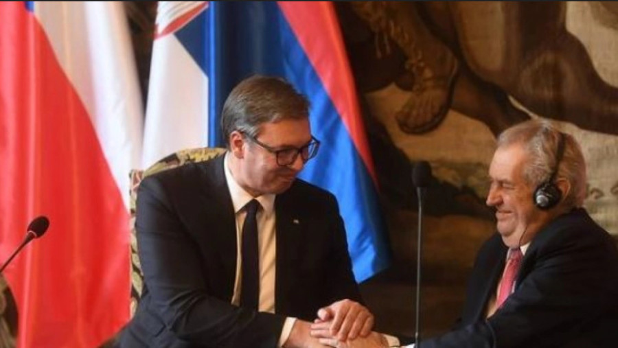 VUČIĆ UPUTIO EMOTIVNU PORUKU ZEMANU Nadam se da ćete izaći kao pobjednik i iz ovog izazova