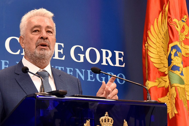 KRIVOKAPIĆ TVRDI: Abazović pokušao da SPRIJEČI ustoličenje mitropolita na CETINJU!