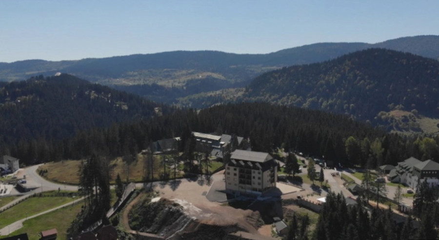 OVU PLANINU SU MNOGI ZAMIJENILI MOREM Sve više projekata i ulaganja u turističku infrastrukturu Zlatara