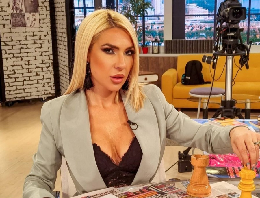 ŠTA JE JOVANA JEREMIĆ DOBILA OD BIVŠEG MUŽA?! Ovako je proslavila Dan žena!