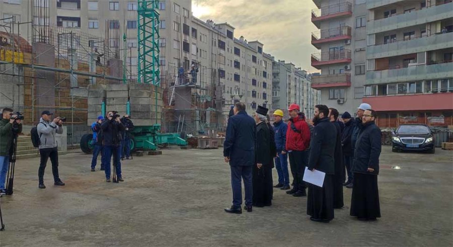 DODIK, KALABUHOV I EPISKOP JEFREM na mjestu izgradnje srpsko-ruskog hrama