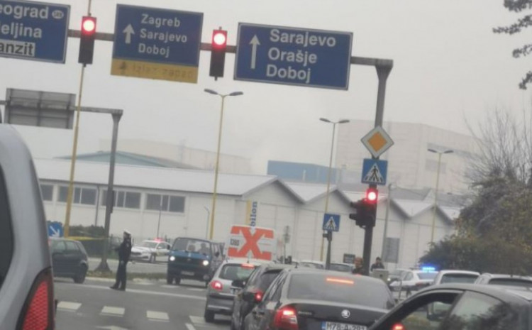 PRONAĐEN U LOKVI KRVI: Otac i sin uhapšeni zbog ubistva prodavca maramica!