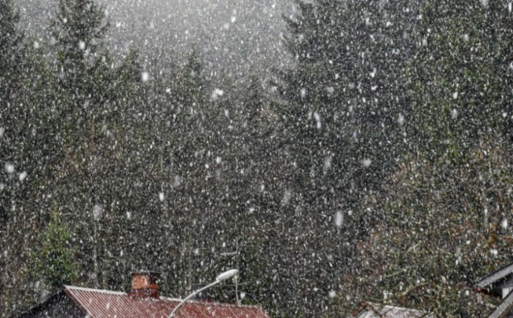 U DIJELOVIMA HRVATSKE PADA SNIJEG, hoće li se zabijeliti i BiH?